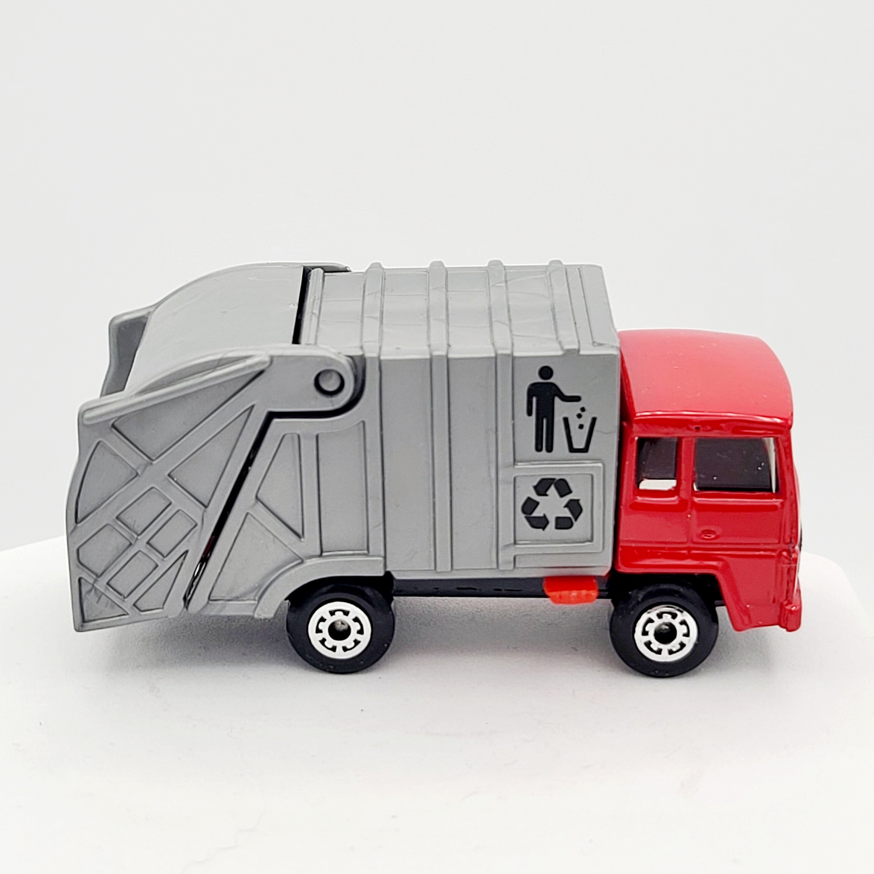 Matchbox '79 Refuse Truck "Collectomatic" (1996 MBX Basic 1-75)